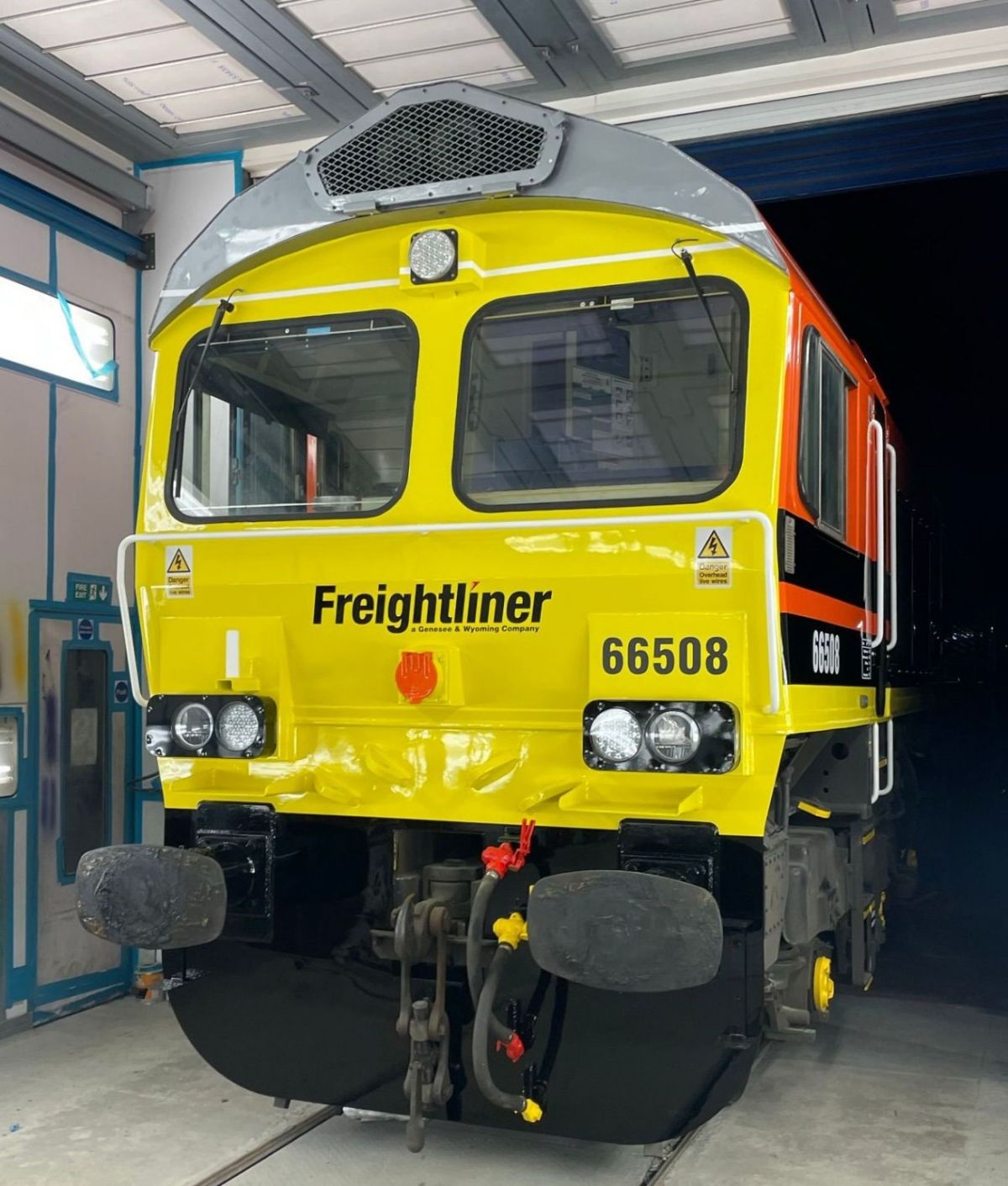 Freightliner Repaint and Re-livery